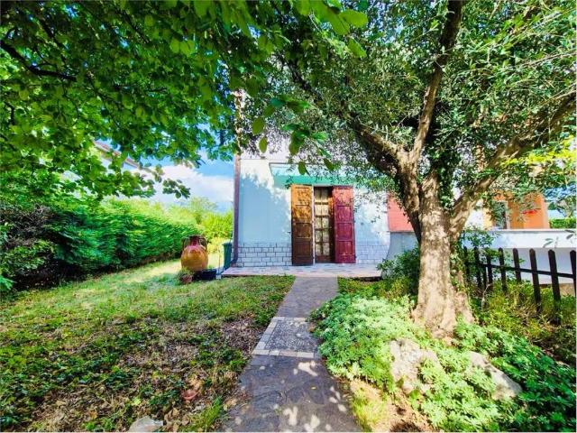 Villa in vendita a Villafranca di Verona VR