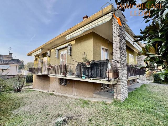 Villa in vendita a Villafranca di Verona VR