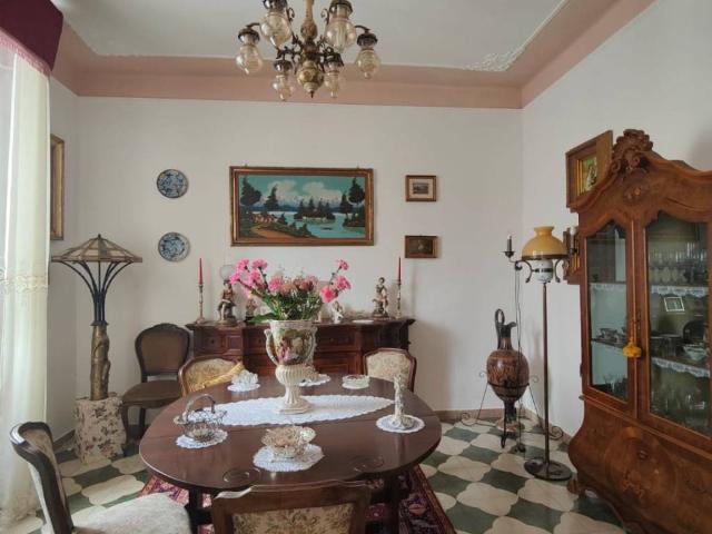 Villa in vendita a Villafranca in Lunigiana MS