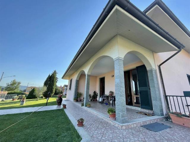 Villa in vendita a Villafranca in Lunigiana MS