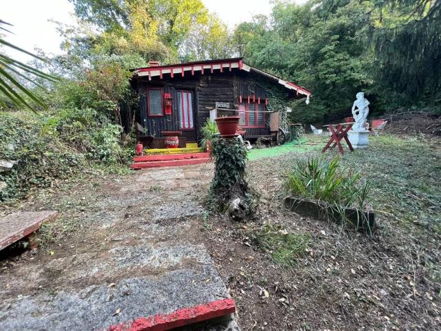 Villa in vendita a Villaga VI