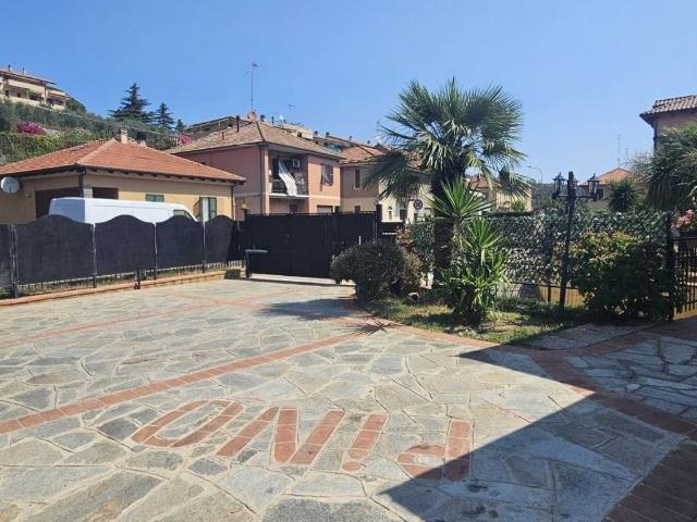 Villa in vendita a Villanova d'Albenga SV