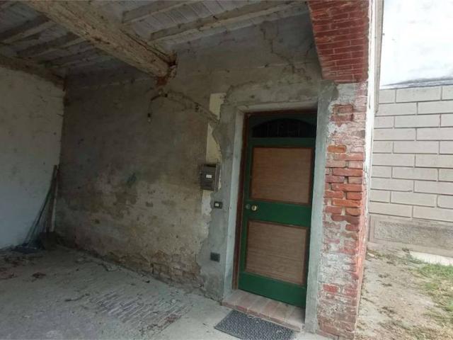 Villa in vendita a Villanova sull'Arda PC