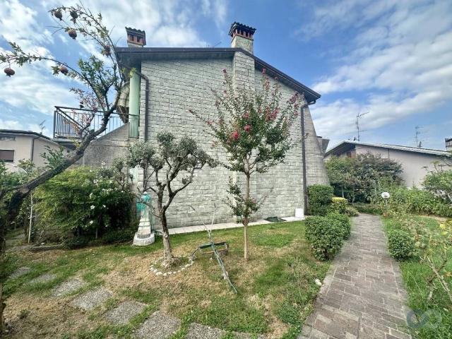 Villa in vendita a Villanuova sul Clisi BS