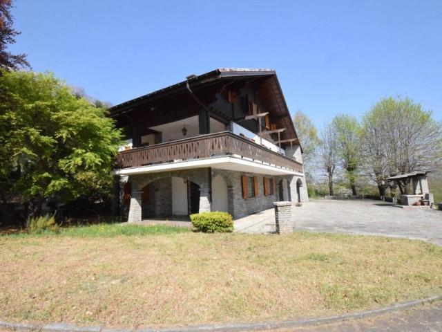 Villa in vendita a Villar Pellice TO
