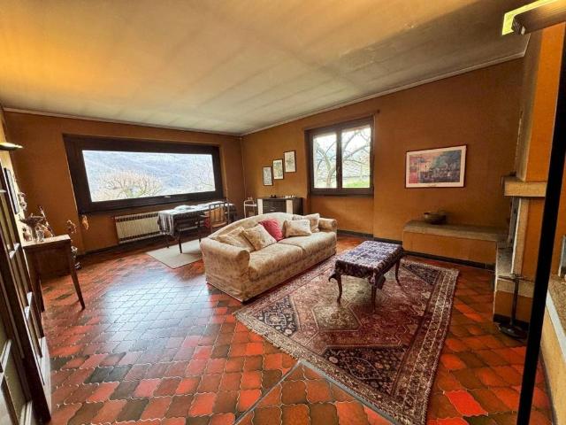 Villa in vendita a Villar Pellice TO