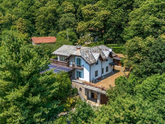 Villa in vendita a Villar Pellice TO