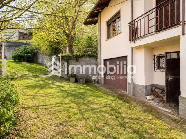 Villa in vendita a Villar Perosa