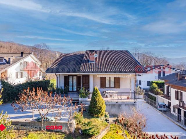 Villa in vendita a Villar Perosa TO