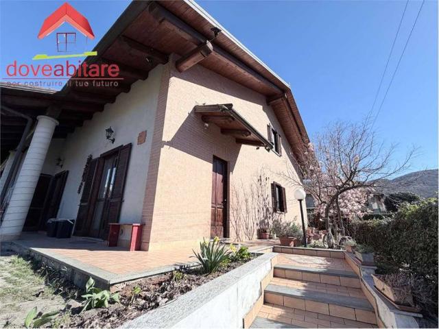 Villa in vendita a Villar Perosa TO