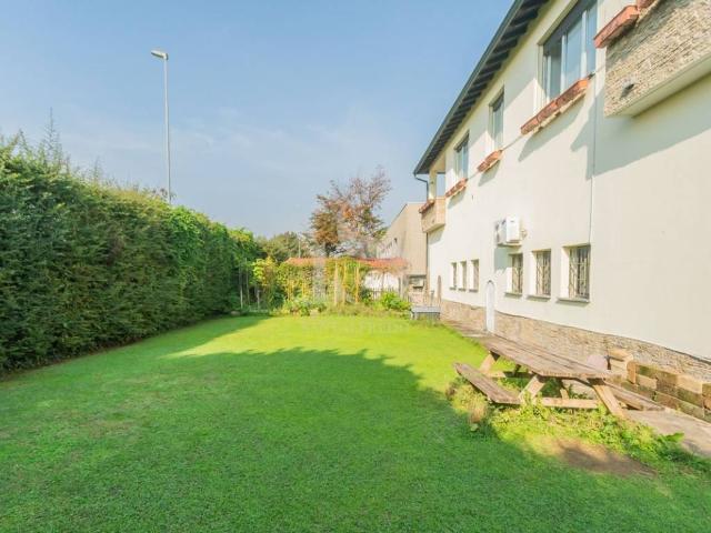 Villa in vendita a Villasanta MB