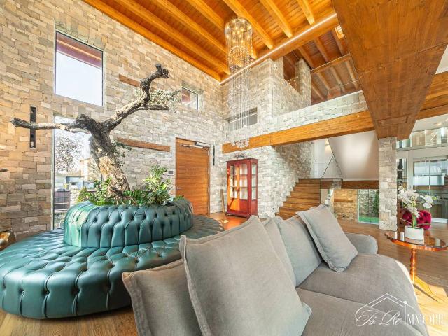 Villa in vendita a Villasanta MB