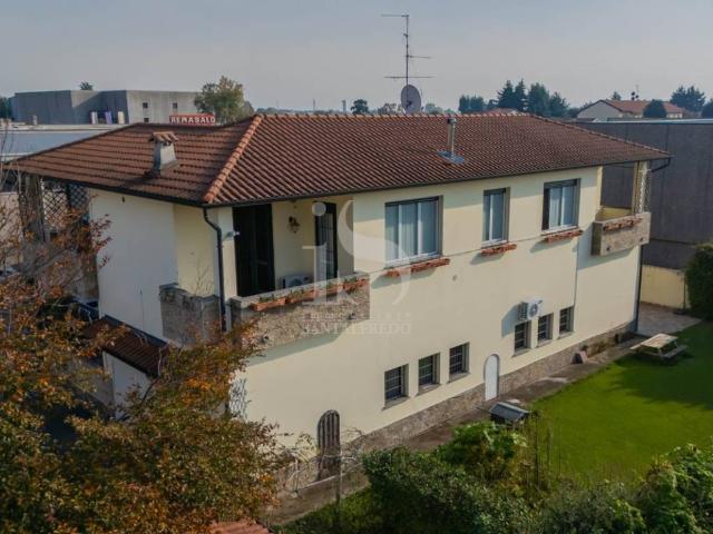 Villa in vendita a Villasanta MB