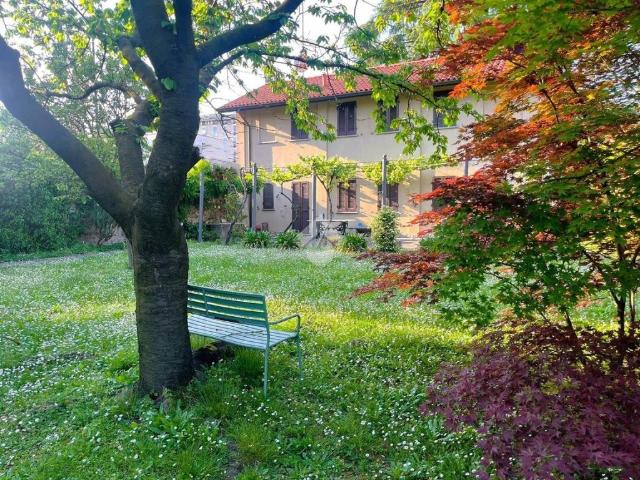 Villa in vendita a Vimercate MB