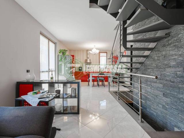 Villa in vendita a Vimercate MB
