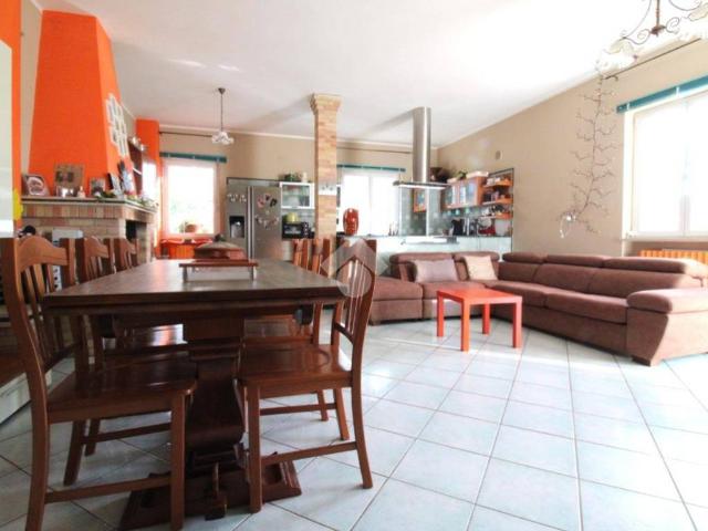 Villa in vendita a Vinchiaturo CB