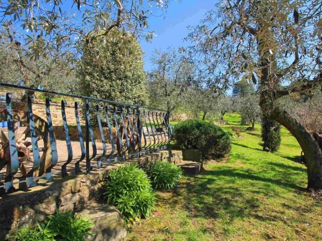 Villa in vendita a Vinci FI