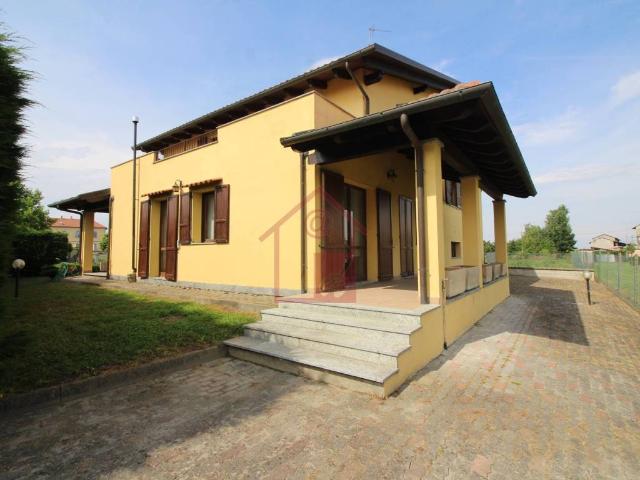 Villa in vendita a Vinzaglio NO