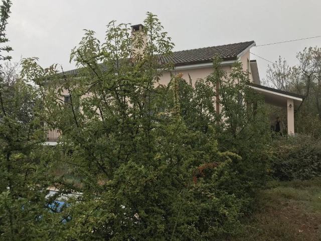 Villa in vendita a Visone AL