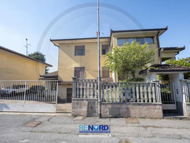 Villa in vendita a Vistarino PV