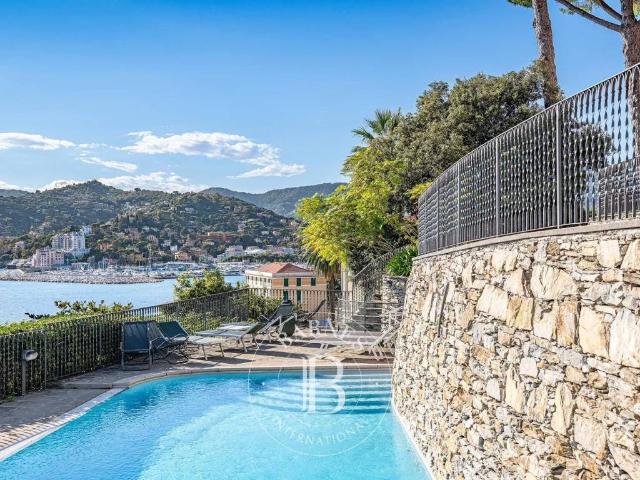 Villa in vendita a Zoagli GE