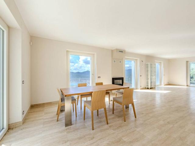 Villa in vendita a Zoagli GE