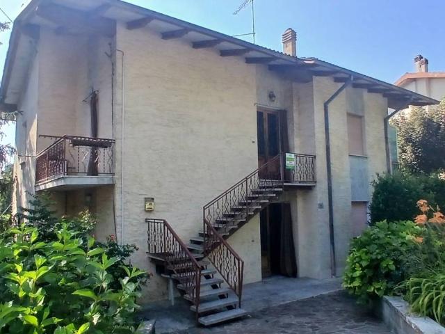 Villa in vendita a Zocca MO