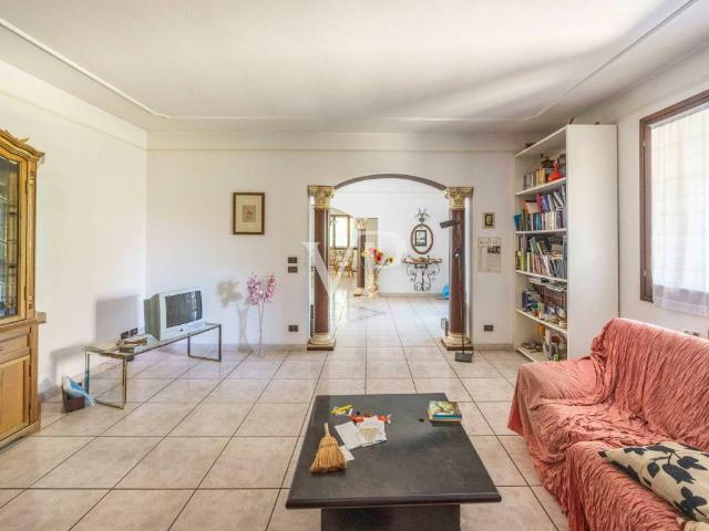 Villa in vendita a Zola Predosa BO