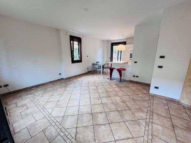 Villa in vendita a Zola Predosa BO