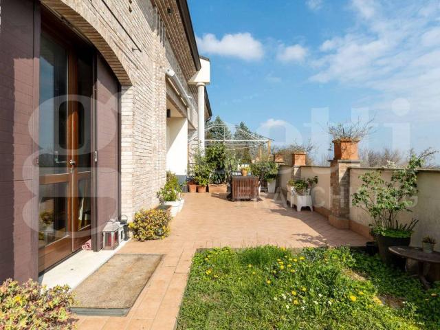 Villa in vendita a Zola Predosa BO