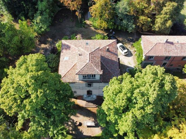 Villa in vendita a Zola Predosa