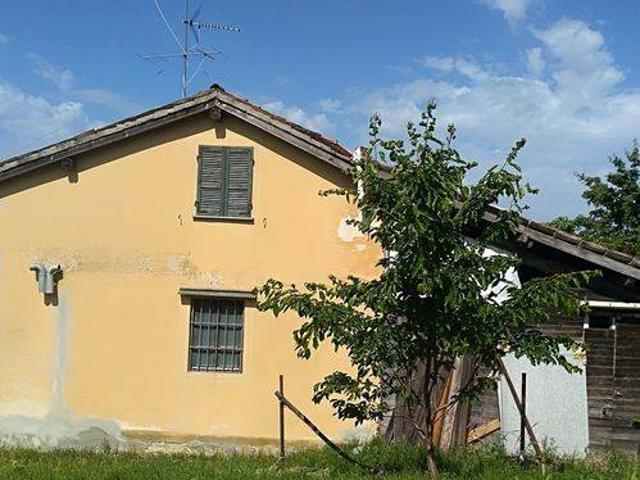 Villa in vendita a Zavattarello PV