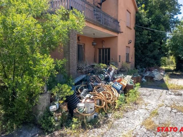 Villa in vendita a Zagarolo RM