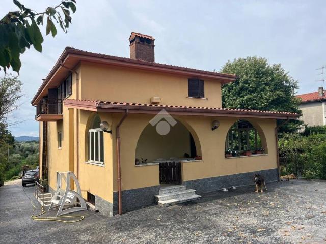 Villa in vendita a Zagarolo RM