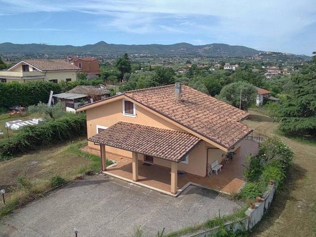 Villa in vendita a Zagarolo RM