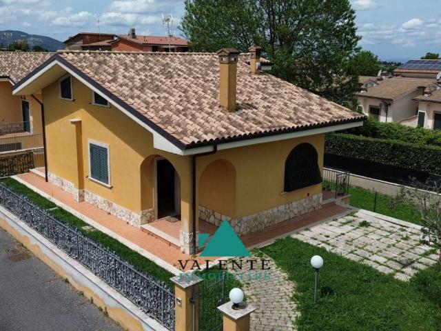Villa in vendita a Zagarolo RM