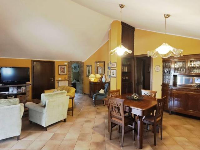 Villa in vendita a Zagarolo RM