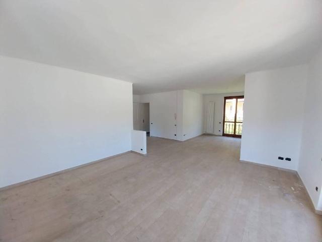 Villa in vendita a Zandobbio BG