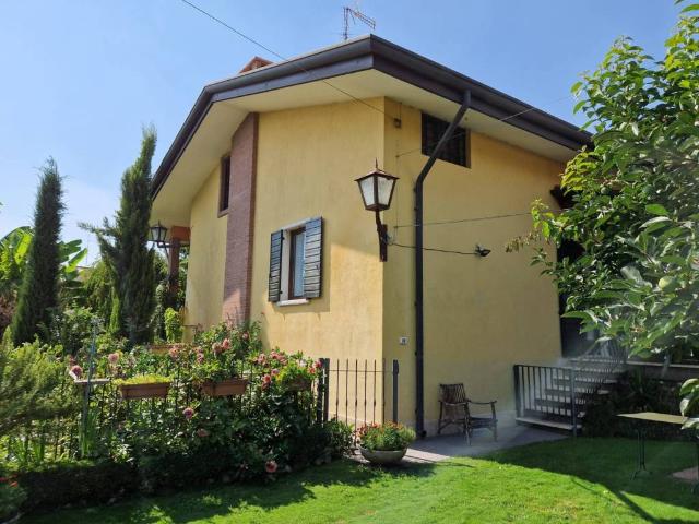 Villa in vendita a Zevio VR