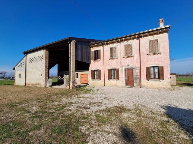 Villa in vendita a Zevio VR