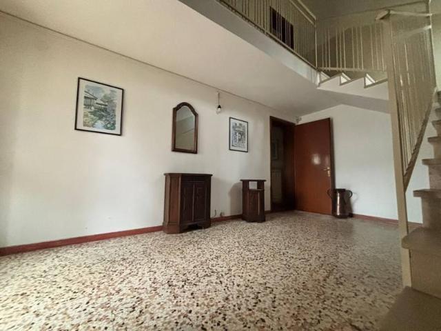Villa in vendita a Zevio VR
