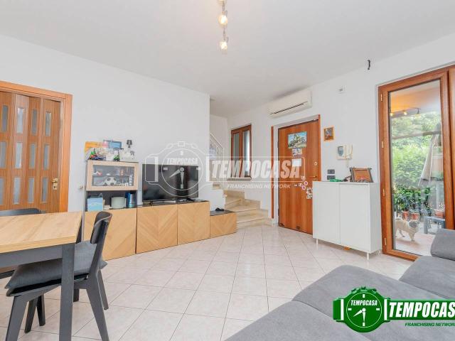 Villa in vendita a Zeccone