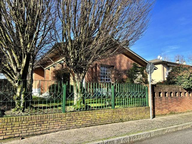 Villa in vendita a Zeccone PV