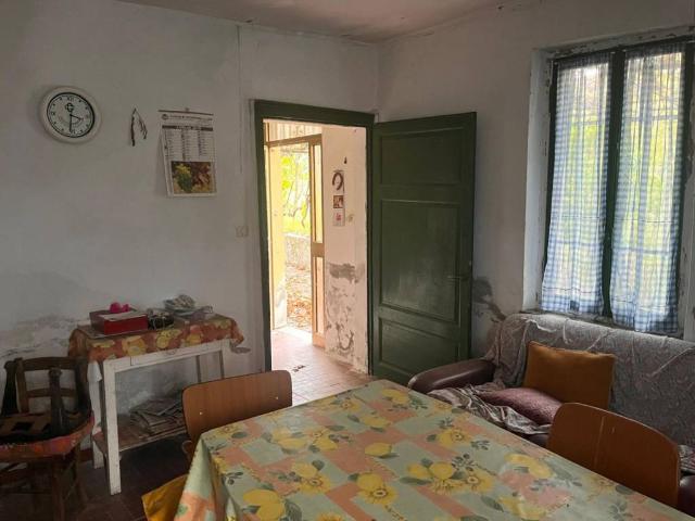 Villa in vendita a Ziano Piacentino PC