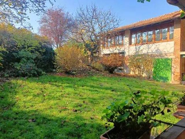 Villa in vendita a Ziano Piacentino PC