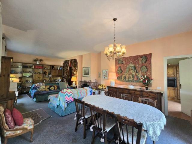 Villa in vendita a Zibido San Giacomo MI