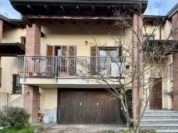 Villa in vendita a Zibido San Giacomo MI
