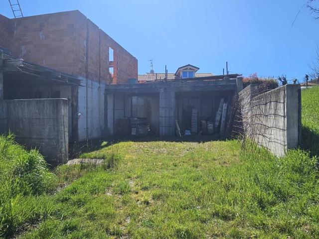 Villa in vendita a Zubiena BI