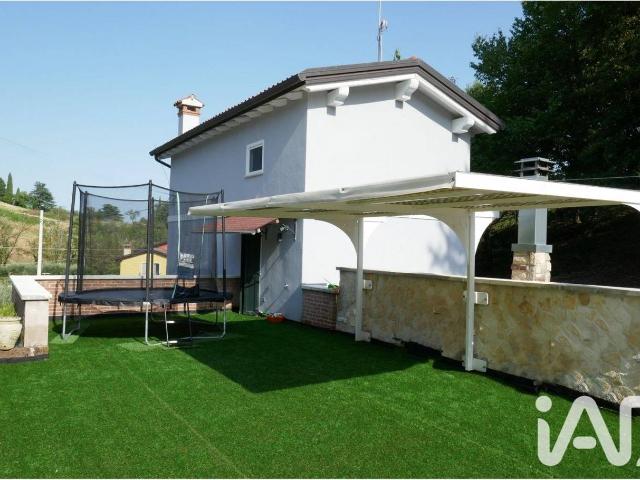 Villa in vendita a Zugliano