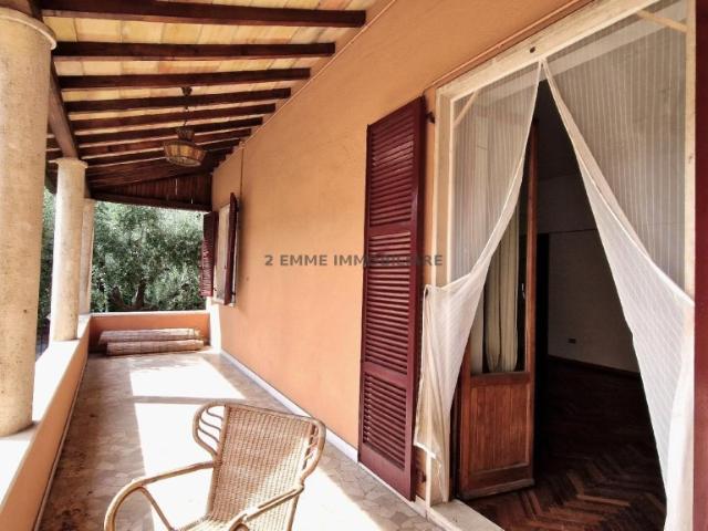 Villa in vendita ad Ascoli Piceno